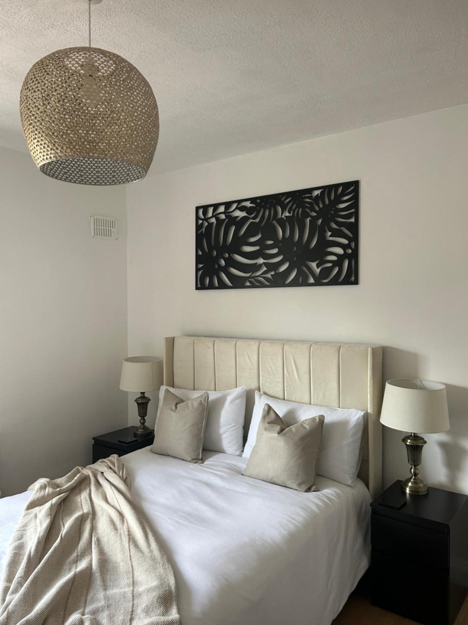 No6 Overnight Stays Free Onsite Parking Hindlip Экстерьер фото
